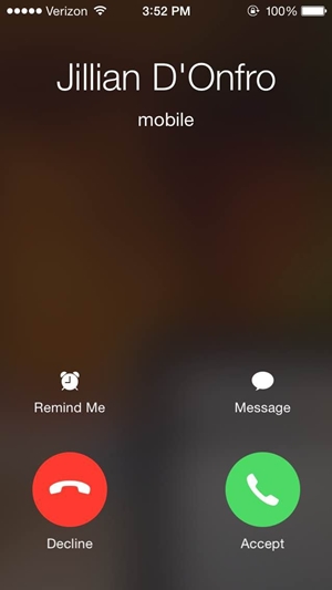 รู้ไหม ? ทำไม iPhone บางครั้งให้สไลด์รับสาย แต่บางครั้งมีปุ่มให้กด