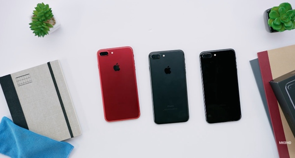 iPhone 7 Plus สีแดง