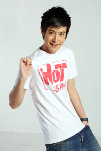 โบ ธนากร