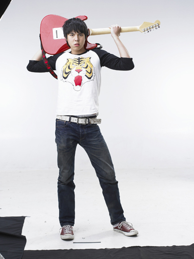 พีช พชร จิราธิวัฒน์ พีช พชร จิราธิวัฒน์