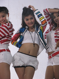 กระแต มิวสิค mv รักนะฉึก ฉึก กระแต มิวสิค mv รักนะฉึก ฉึก