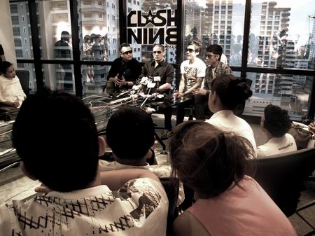 clash ยุบวง