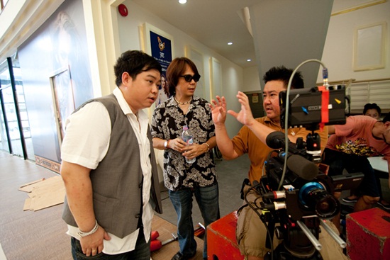 แชมป์ ศุภวัฒน์ MV เพลง Online On Love