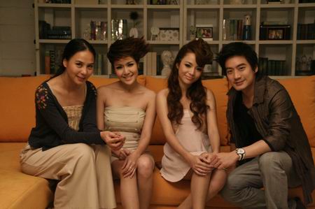 นิว-จิ๋ว MV เพลง รอแล้วได้อะไร