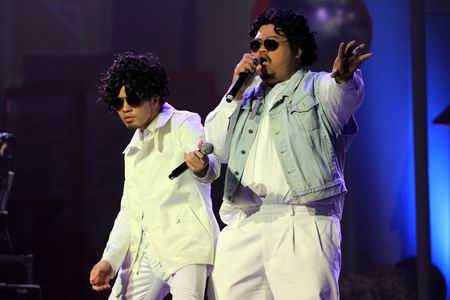 คอนเสิร์ต สามแยกปากหวาน