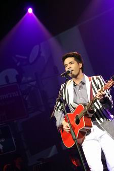 คอนเสิร์ต สามแยกปากหวาน