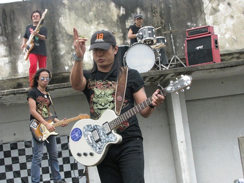 ธันวา ราศีธนู MV เพลง 11 ร.ด.