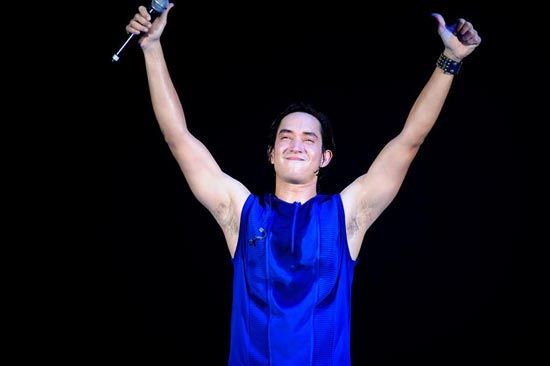 คอนเสิร์ตแร็พเตอร์ 2011 คอนเสิร์ตแร็พเตอร์ 2011