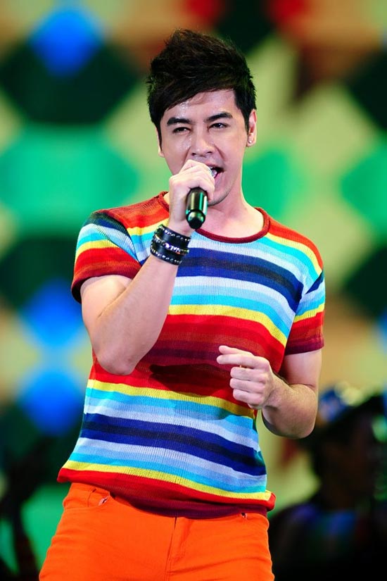 คอนเสิร์ตแร็พเตอร์ 2011 คอนเสิร์ตแร็พเตอร์ 2011