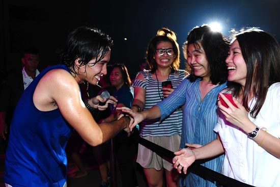 คอนเสิร์ตแร็พเตอร์ 2011 คอนเสิร์ตแร็พเตอร์ 2011