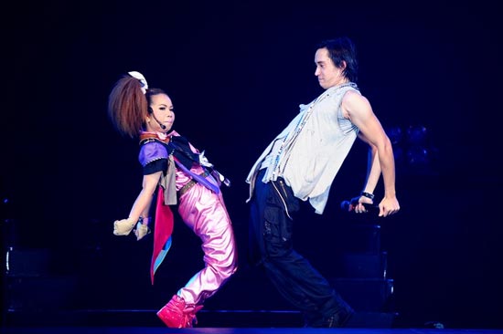 คอนเสิร์ตแร็พเตอร์ 2011 คอนเสิร์ตแร็พเตอร์ 2011