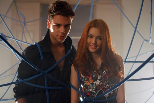 Kat-Pat MV เพลง เริ่มวันไหนจบวันนั้น Kat-Pat MV เพลง เริ่มวันไหนจบวันนั้น