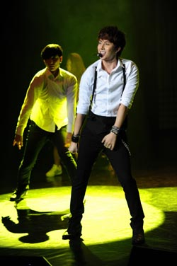 Korean Crossover Miso & Kim Hyung Jun in Thailand Korean Crossover Miso & Kim Hyung Jun in Thailand