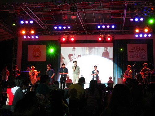 August Live in Thailand August Live in Thailand
