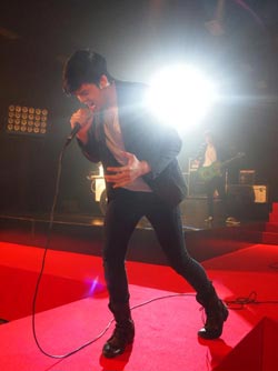 พีช พชร Mv เพลง พรุ่งนี้รวย พีช พชร Mv เพลง พรุ่งนี้รวย