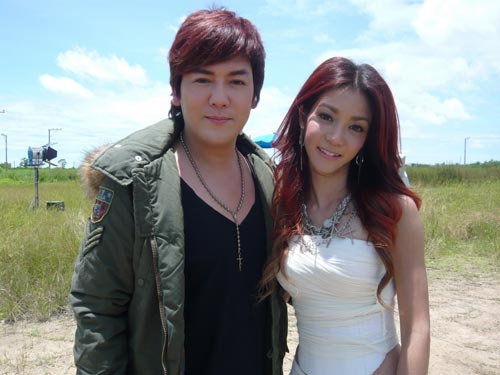โก้ ธีรศักดิ์ - นุ๊ก สุทธิดา โก้ ธีรศักดิ์ - นุ๊ก สุทธิดา