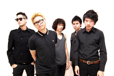 เดอะ เยอร์ส (The Yers) เดอะ เยอร์ส (The Yers)