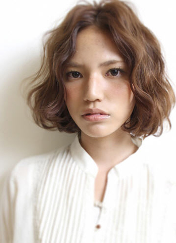 ทรงผมสั้น