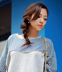 ทรงผมเปียข้างเดียว