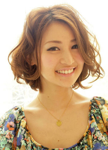 ทรงผมสั้น