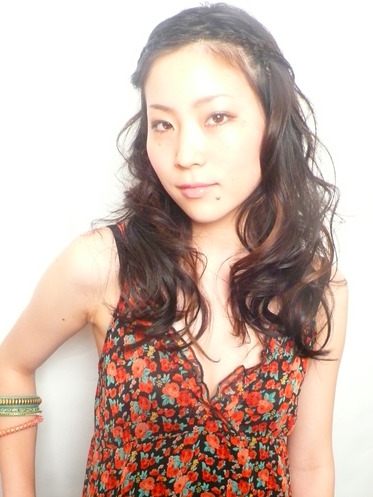 ทรงผมดัดยาว