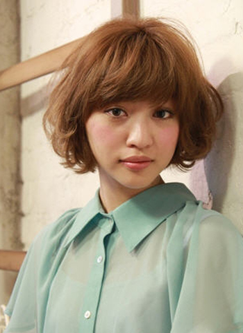 ทรงผมสั้น