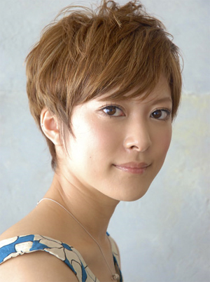 ทรงผมซอยสั้น