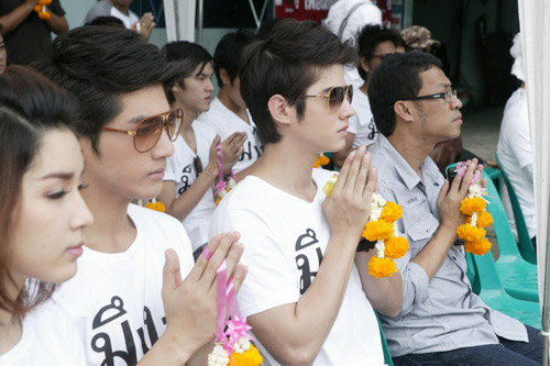 มึง-กู เพื่อนกันจนวันตาย