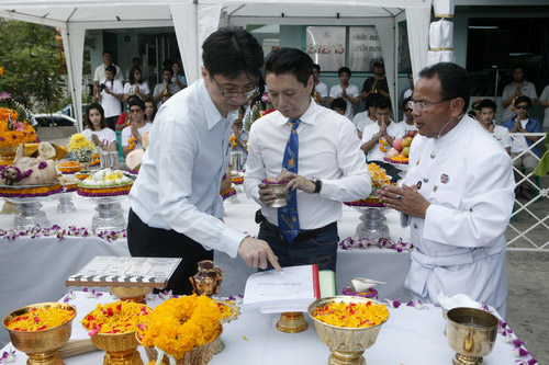 มึง-กู เพื่อนกันจนวันตาย