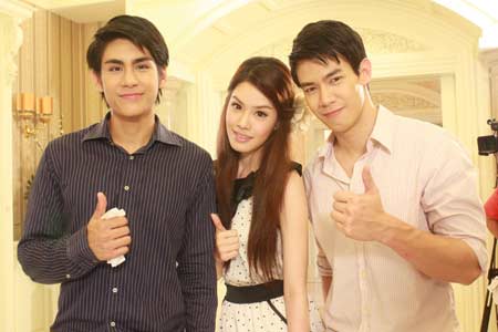 ทวิภพ