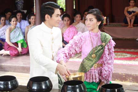 ทวิภพ