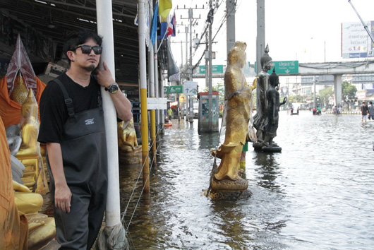 พจน์ อานนท์