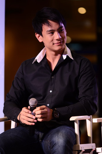 khon lok jit