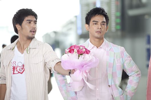 ชอบกด like ใช่กด love