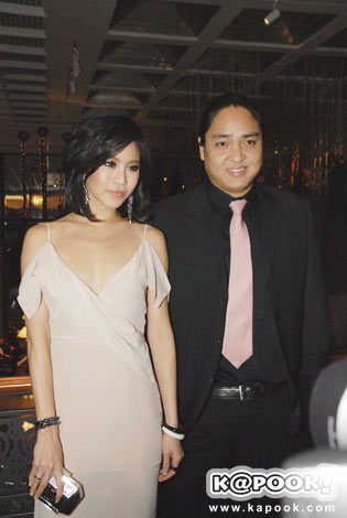 คริส หอวัง - จูเนียร์