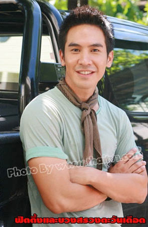 โป๊บ ธนวรรธน์ วรรธนะภูติ