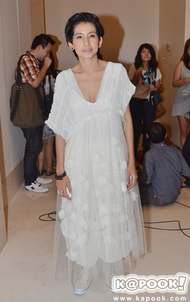 อ้้อม สุนิสา