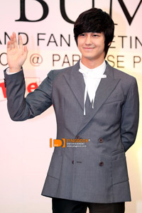 คิมบอม