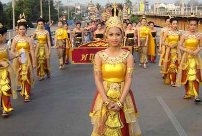 งานนบพระ