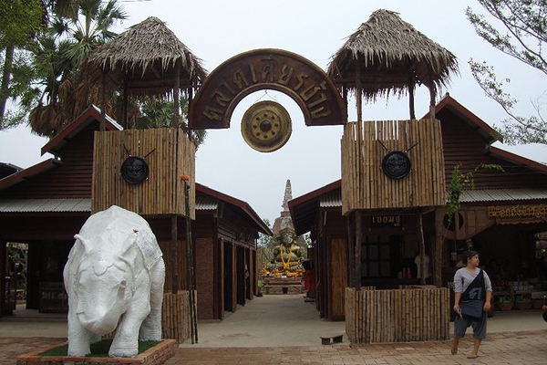 ตลาดเศียรช้าง อยุธยา ตลาดเศียรช้าง อยุธยา