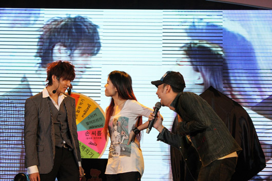 KIM-KYU-JONG18