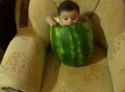 คลิป เด็กกินแตงโม