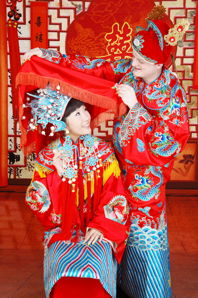 ชุดแต่งงานแบบจีน ชุดแต่งงานแบบจีน