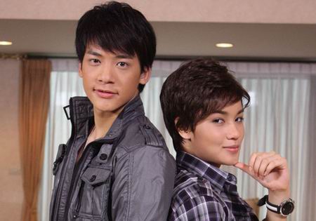 ดอกรักริมทาง