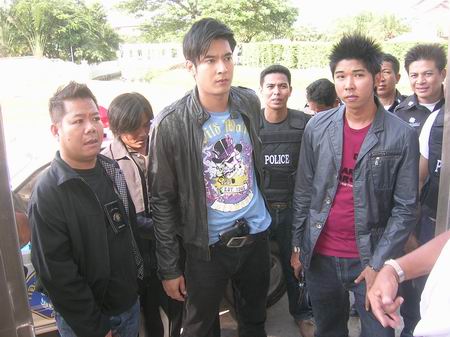 นักฆ่าขนตางอน