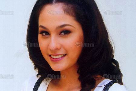 ขวัญ อุษามณี ไวทยานนท์