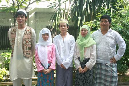 ผีเสื้อและดอกไม้