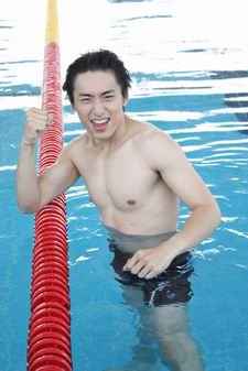 โลมากล้าท้าฝัน