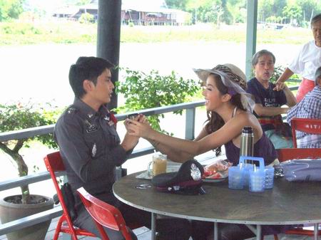 เปรี้ยวตลาดแตก