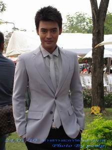 รักในม่านเมฆ